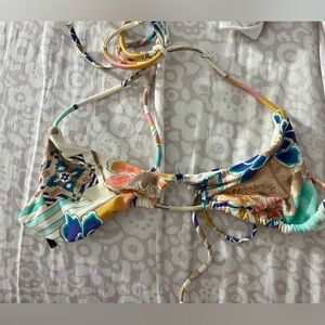 O’Neill bikini top